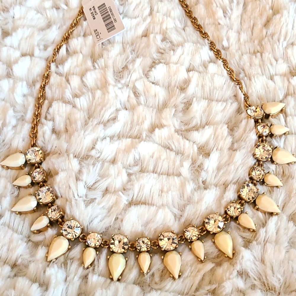 J. CREW PRETTY NECKLACE